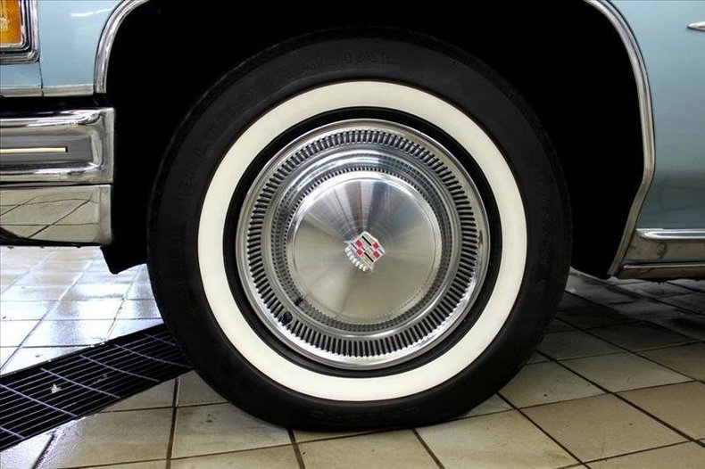 551122a060be low res 1976 cadillac deville
