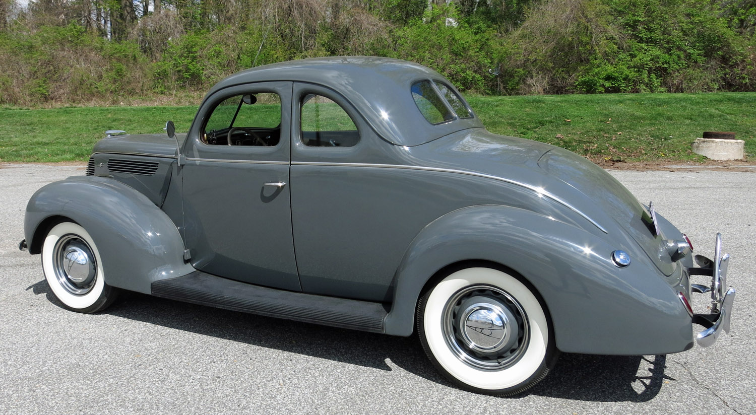 1938 ford deluxe connors motorcar company christmas central amazon