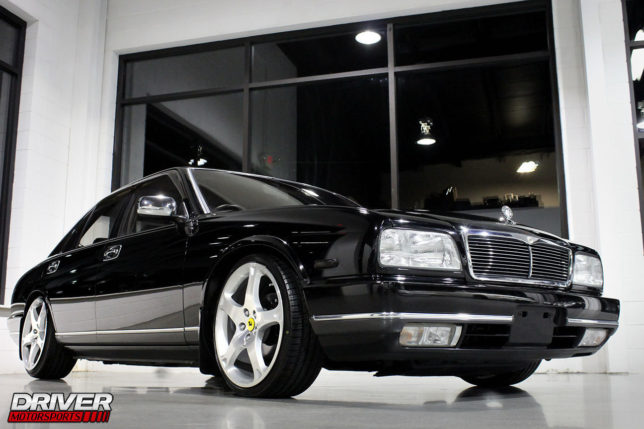 V8 nissan cima