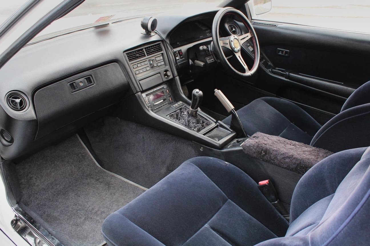 Toyota Soarer 3.0 GT: Japan-Spezialität mit Landaulet-Dach zum Verkauf