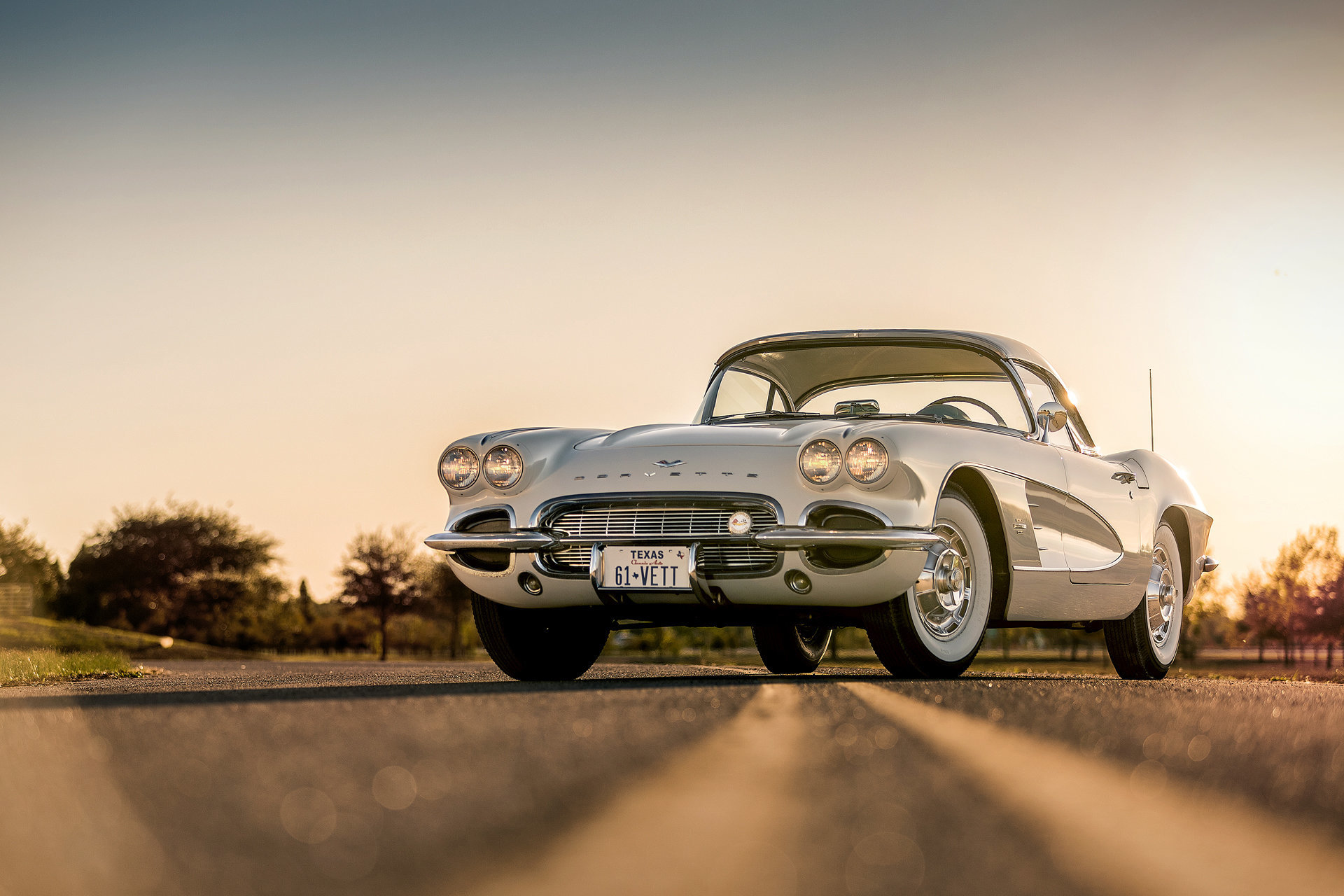 99114fc9b51a hd 1961 chevrolet corvette