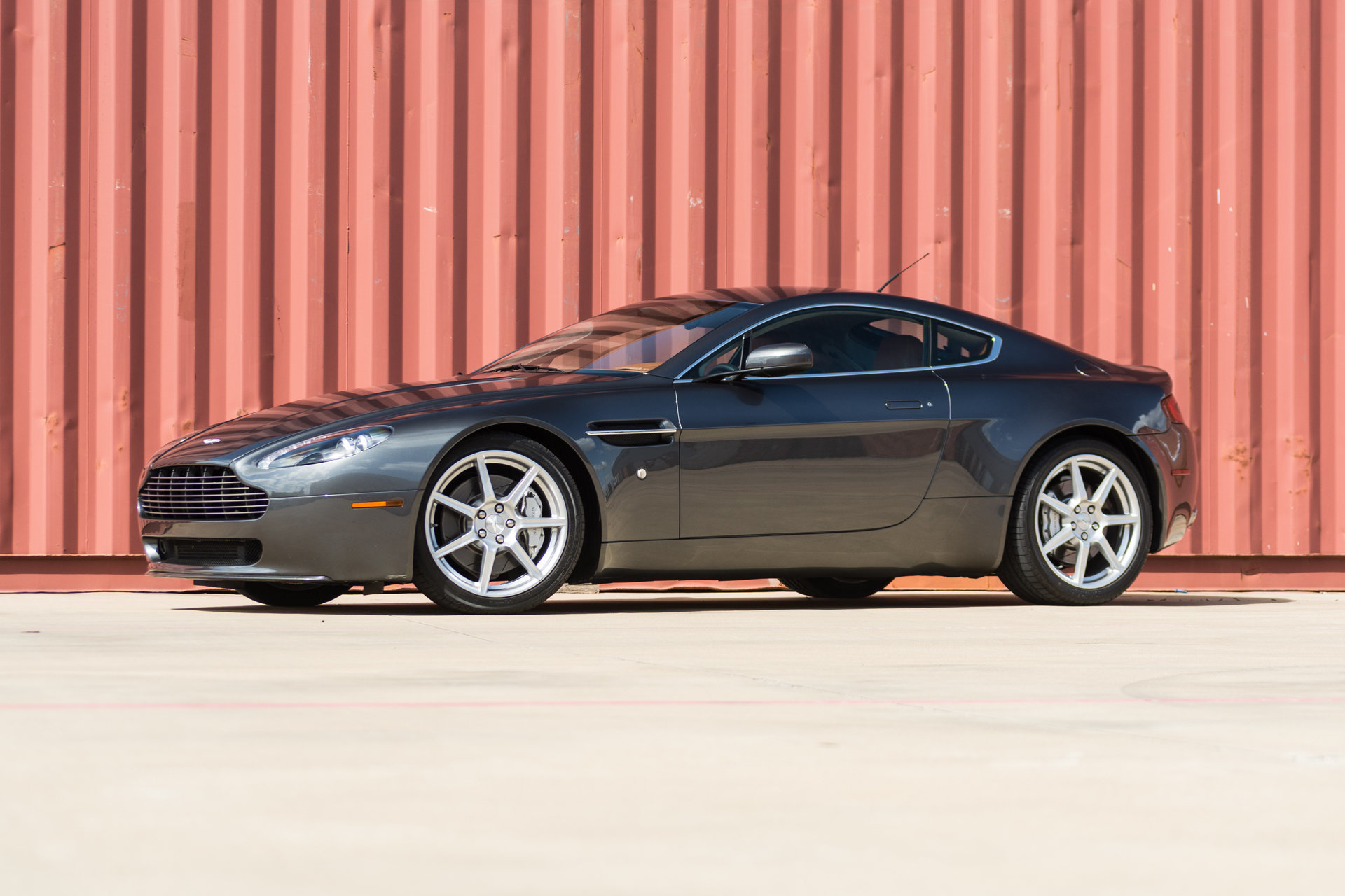 121796160d73f hd 2006 aston martin vantage