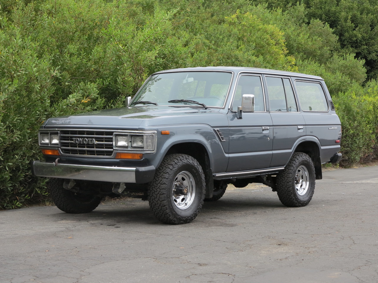 1988 Toyota Land Cruiser FJ62 for sale 65369 MCG