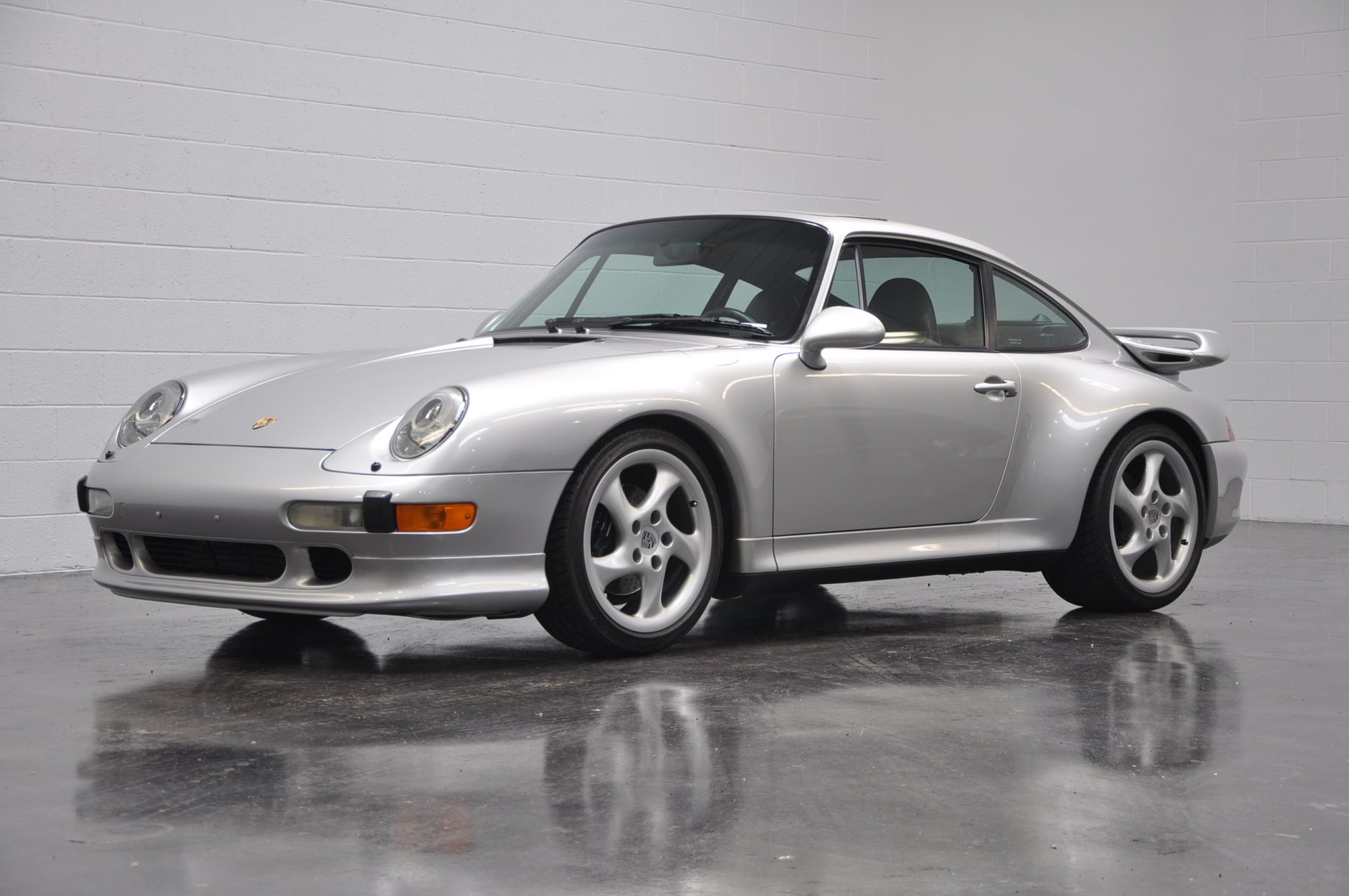 1998 Porsche 911 Carrera S for sale 79197 MCG
