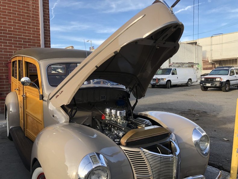 1940 Ford Deluxe Woody