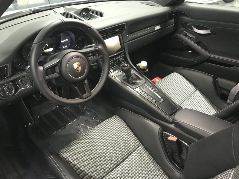 2016 Porsche 911 R