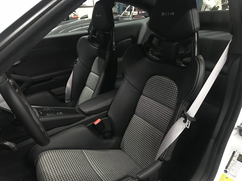 2016 Porsche 911 R