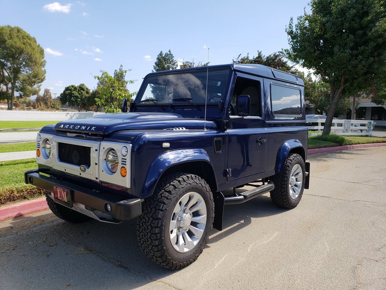 1990 Land Rover Defender
