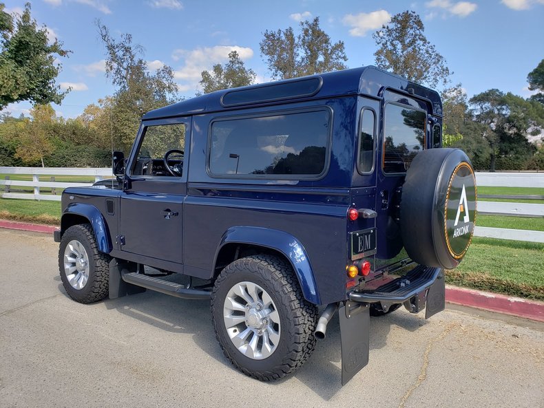 1990 Land Rover Defender