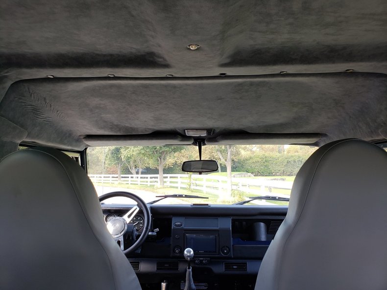 1990 Land Rover Defender