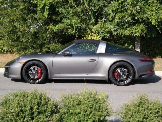 2017 Porsche 911