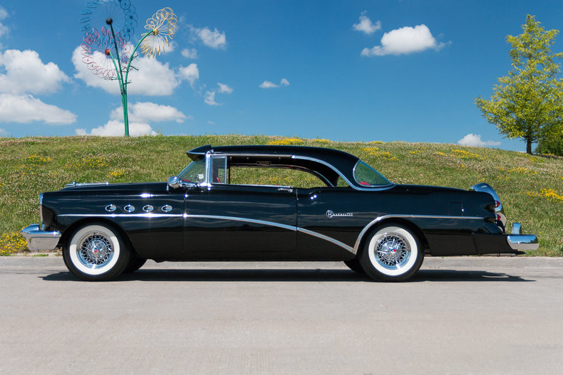 579016ce0ab35 low res 1954 buick roadmaster