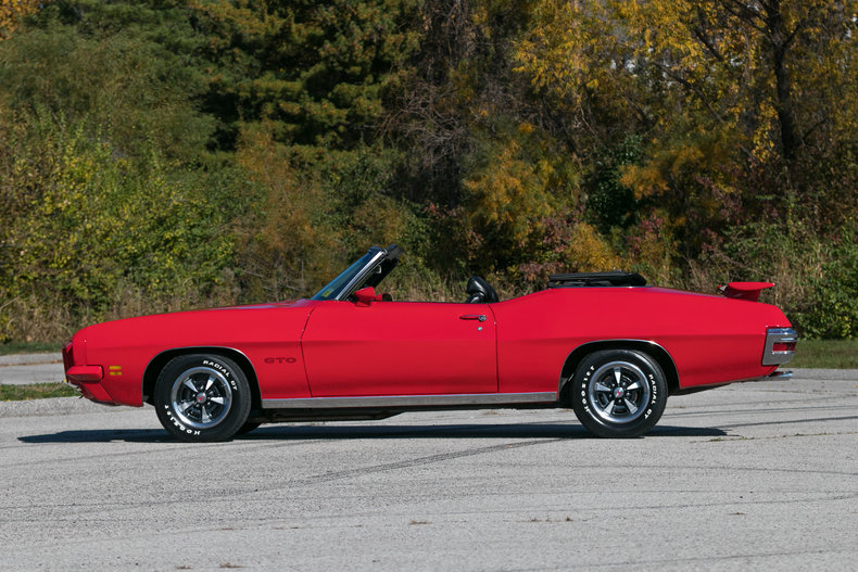 575190d35fcb6 low res 1971 pontiac gto