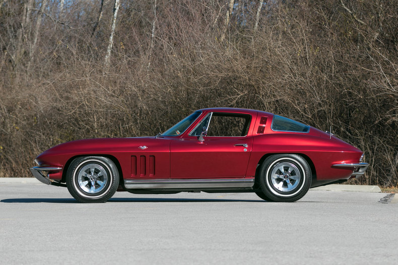 6068285116e27 low res 1965 chevrolet corvette