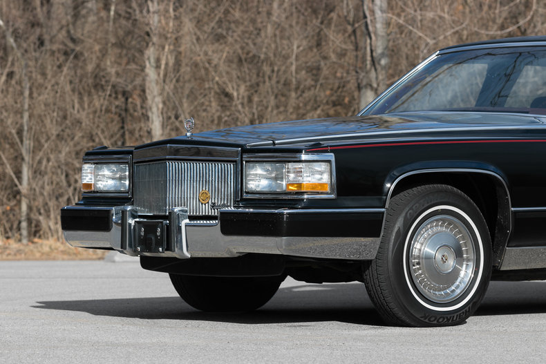 612163f0e6454 low res 1992 cadillac brougham