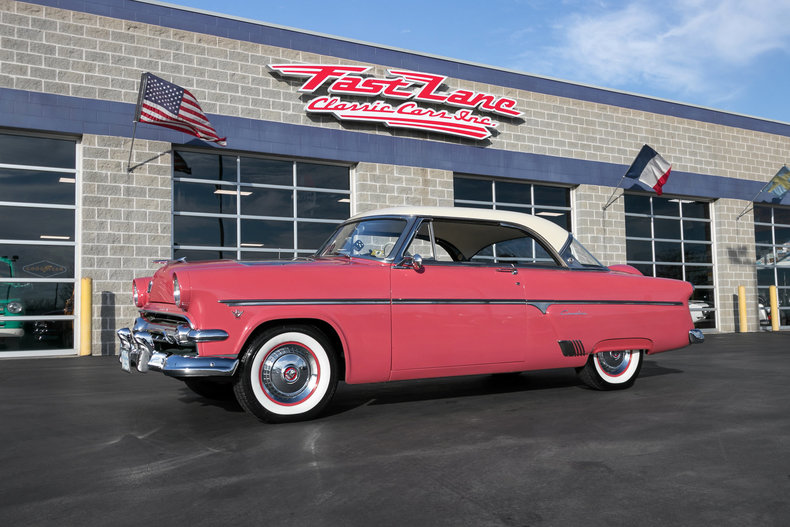 1954 Ford Crestline