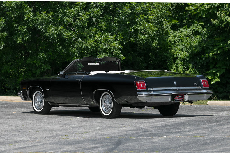 1975 Oldsmobile Delta 88 Royale | Fast Lane Classic Cars