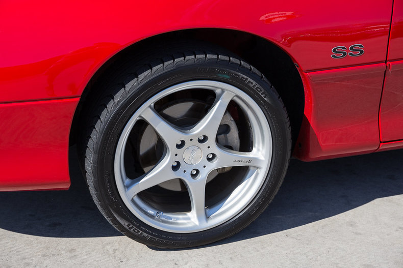 19719 9077e88b27 low res