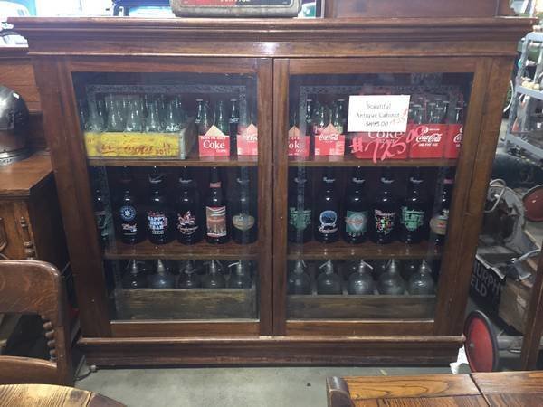 Perfect to display any collection in style!