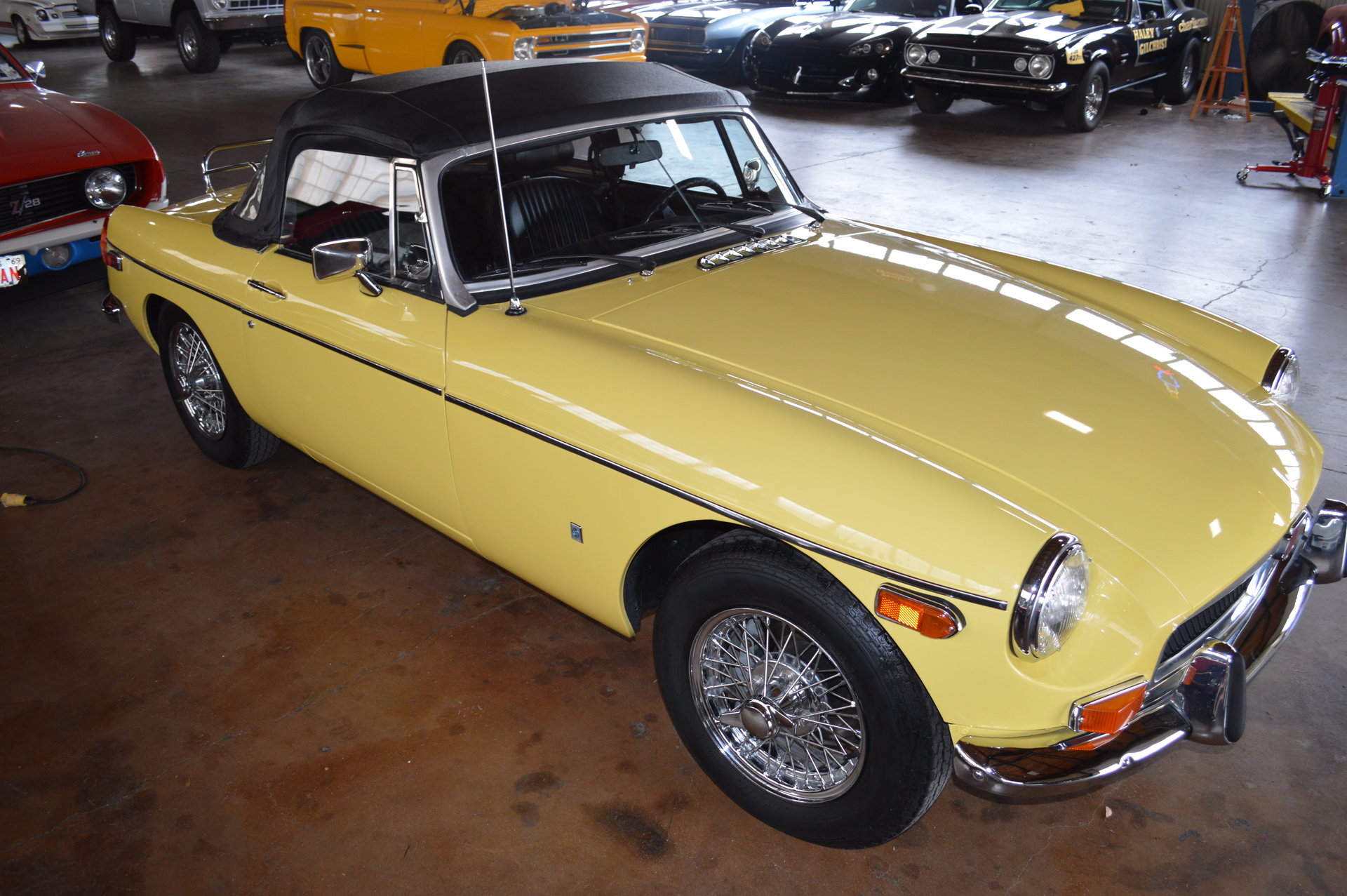 1974 MG MGB | Frank's Car Barn