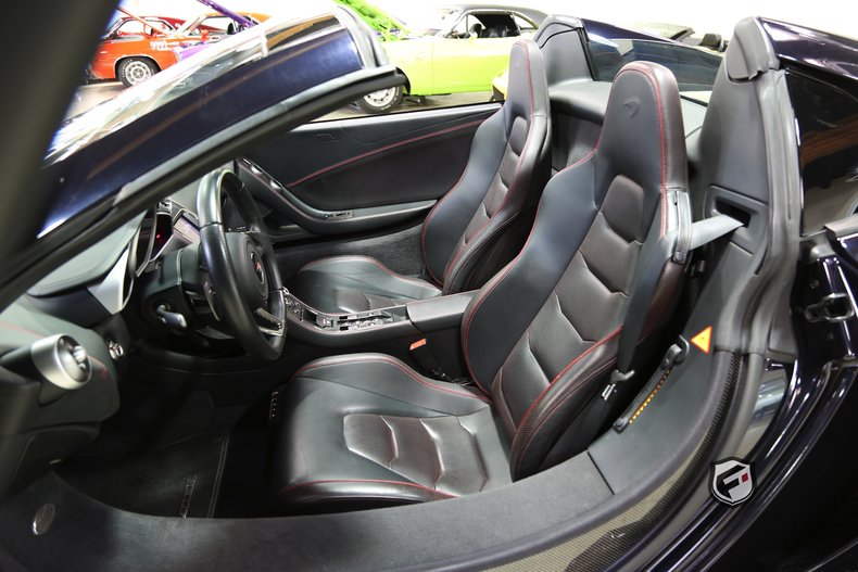 2013 McLaren MP4-12C