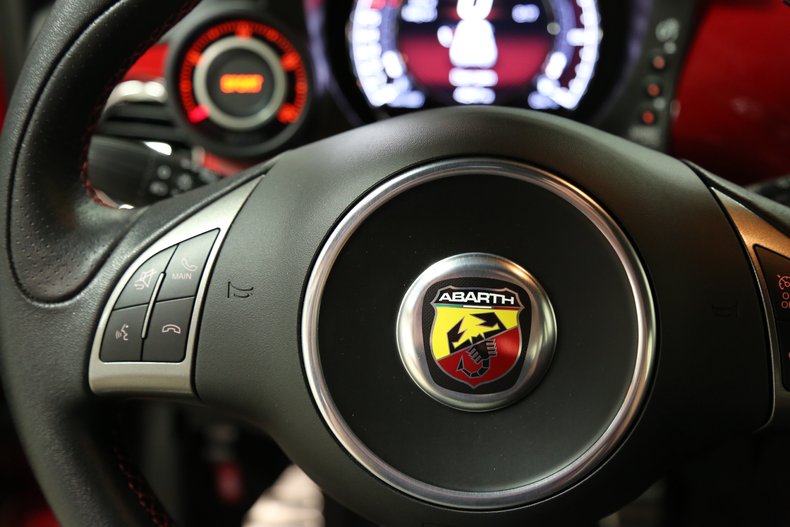 2015 FIAT 500