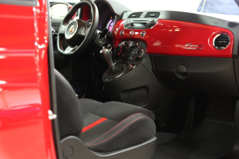 2015 FIAT 500
