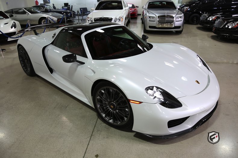 2015 Porsche 918 Spyder