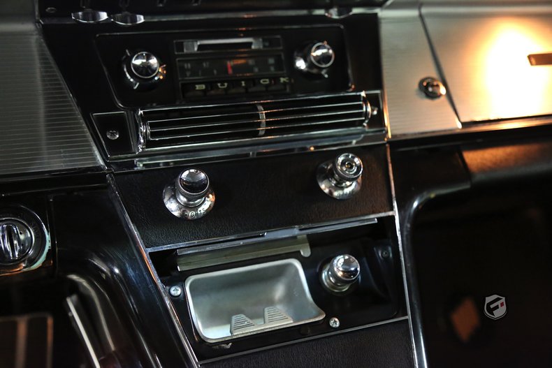 1963 Buick Riviera