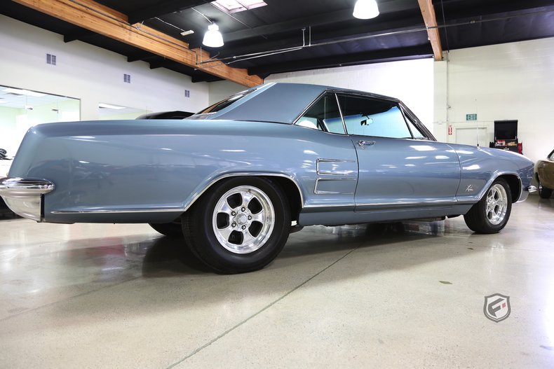 1963 Buick Riviera