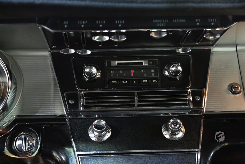 1963 Buick Riviera