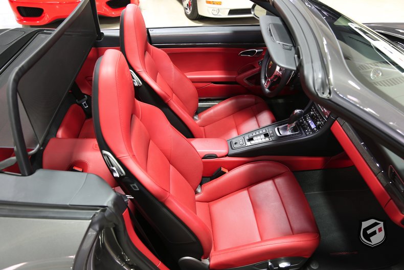 2014 Porsche 911