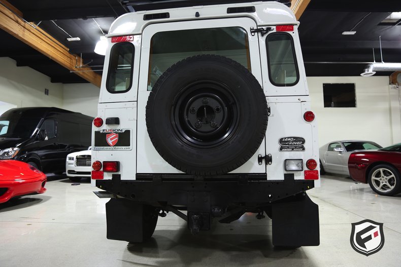 1987 Land Rover Defender