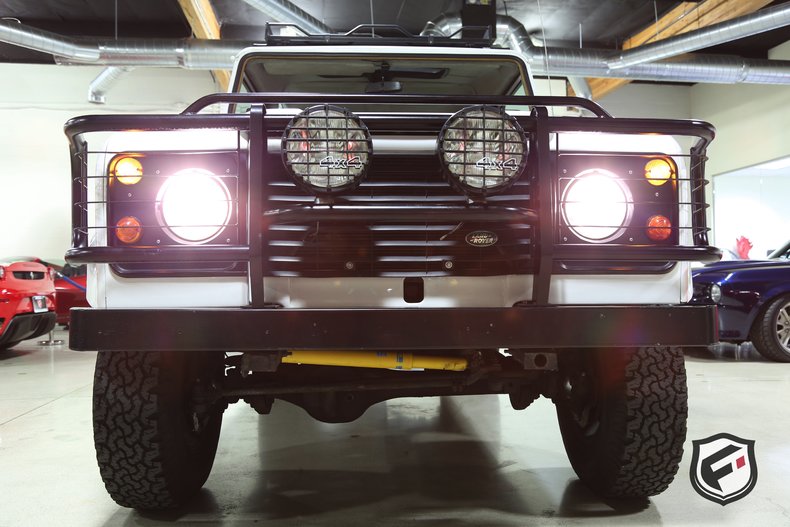 1987 Land Rover Defender