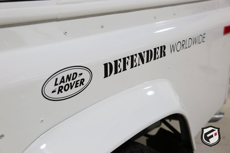 1987 Land Rover Defender