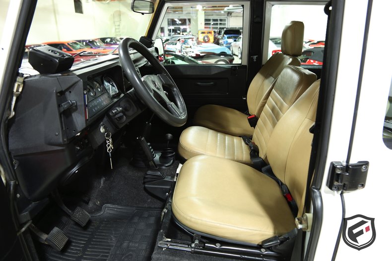 1987 Land Rover Defender