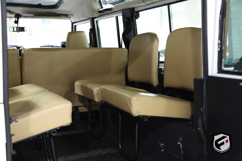 1987 Land Rover Defender