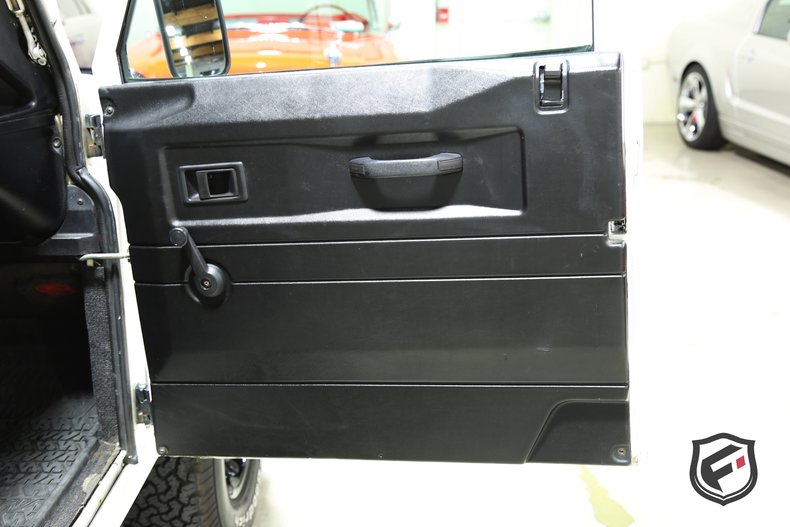 1987 Land Rover Defender