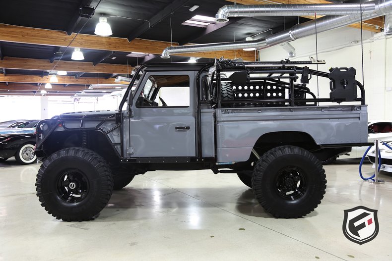 1984 Land Rover Defender 110