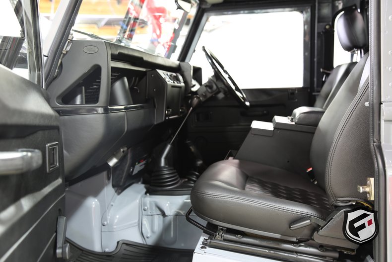 1984 Land Rover Defender 110