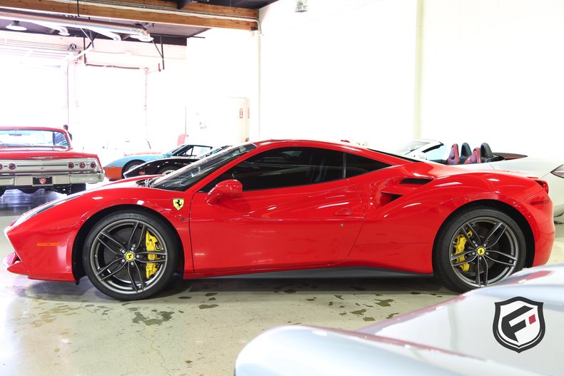 2016 Ferrari 488 GTB