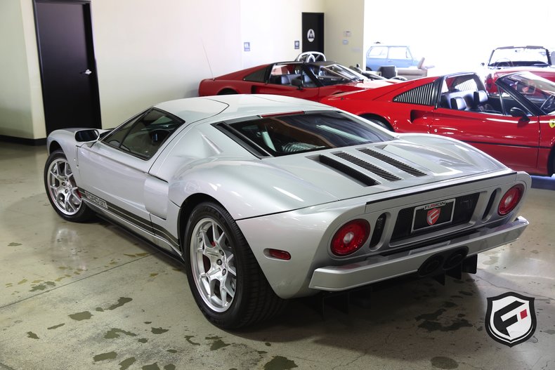2005 Ford GT