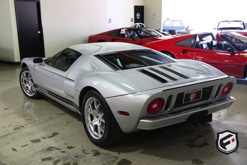 2005 Ford GT