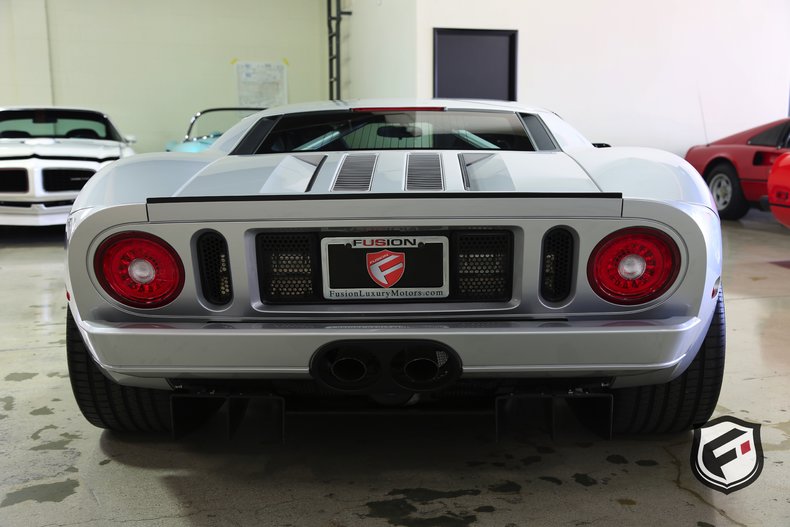 2005 Ford GT