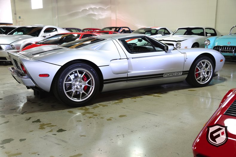 2005 Ford GT