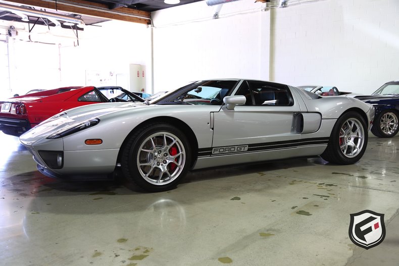 2005 Ford GT
