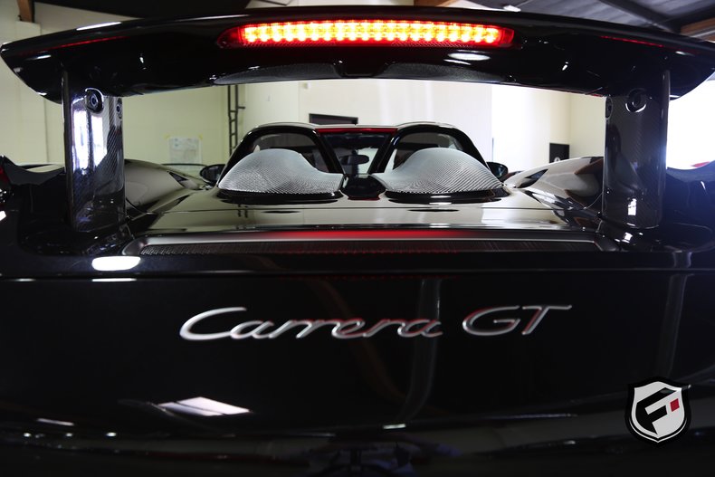 2005 Porsche CARRERA GT