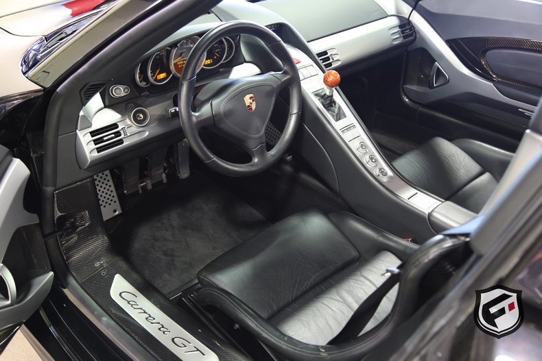 2005 Porsche CARRERA GT