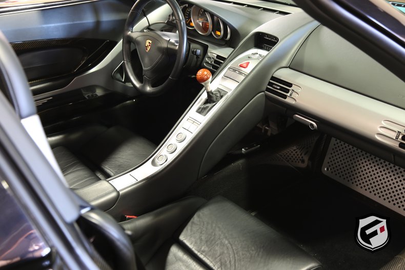 2005 Porsche CARRERA GT