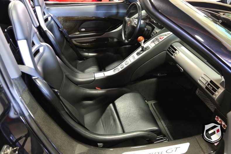 2005 Porsche CARRERA GT